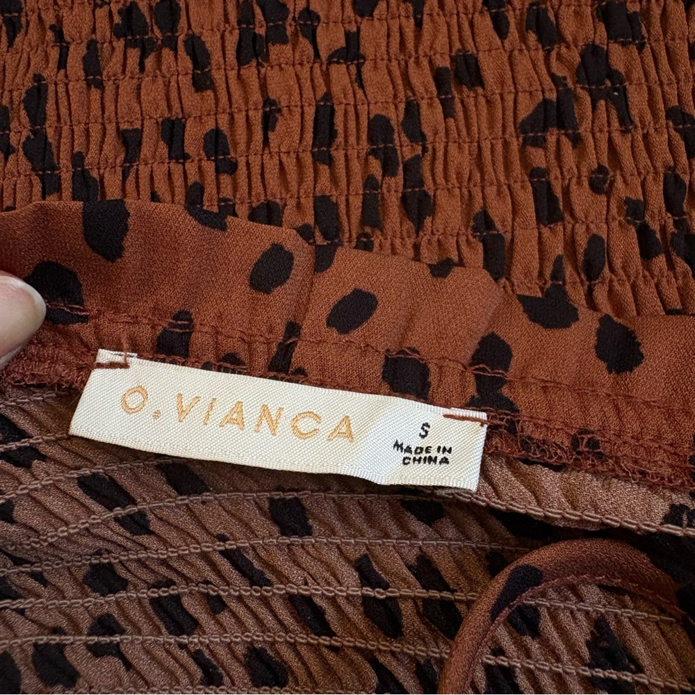 O. Vianca Rust Animal Print Smocked Mini Dress Off shoulder Small Summer - Picture 6 of 9